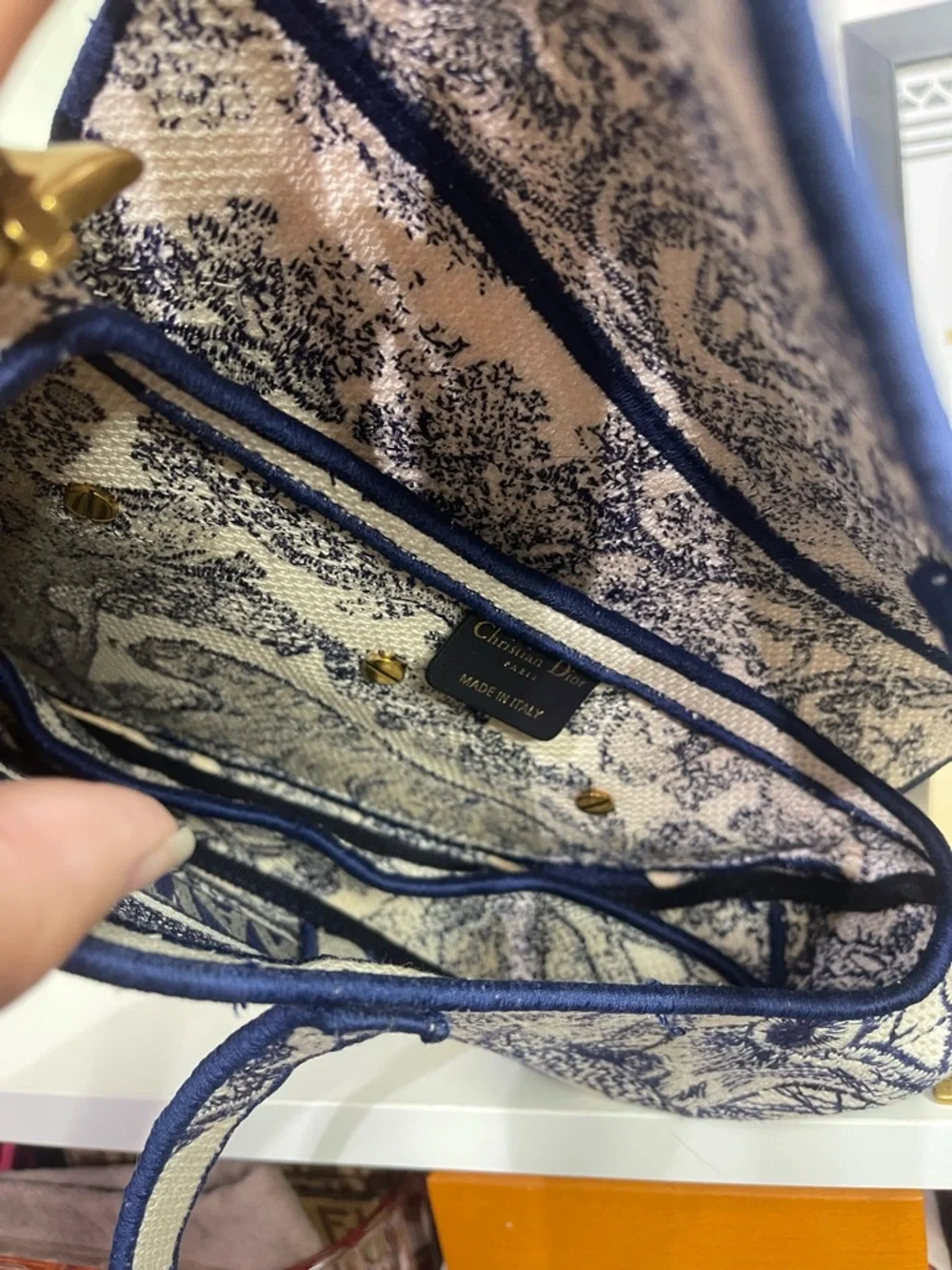 Dior Navy & White Medium Saddle Shoulder Bag with Toile Motif - Picture 5 of 5